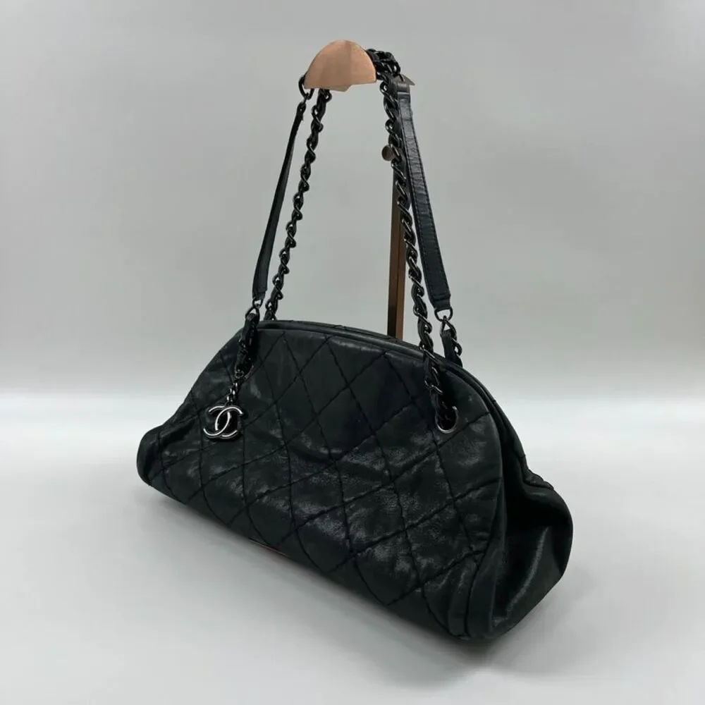 Chanel Women Pre-Loved Bag Very Good Condition